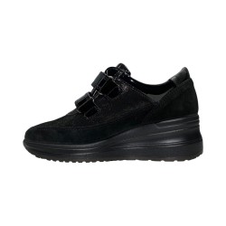 Enval Soft 6779900 sneakers donna linea comoda in vernice e camoscio nero 2