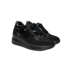 Enval Soft 6779800 sneakers donna in vernice e camoscio nero